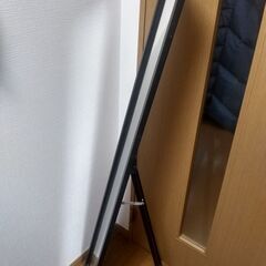 無料自立ミラー