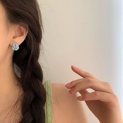 チューリップ　お花　ブルー　かわいい　イヤリング　no 12-2の画像