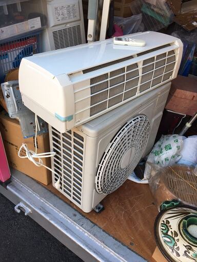 HITACHI 日立 ルーム エアコン 白くまくん Rシリーズ RAS-R22B ポンプダウン済み ルームエアコン リモコン付き