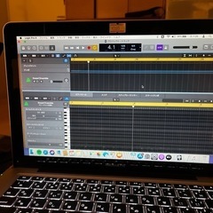 【DJ &エンジニア必見】MacBook pro 2012 購入 ストレージ変更済み1TB PCDJソフトトラクタースクラッチ【楽曲はwavとAIFFで3000曲　ロジックプロ内蔵【希望あれば格安でコントローラーも付属可能です】の画像