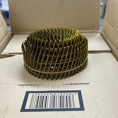 【未使用】MAX マックス　コイルネイル NC38V1 連結釘 斜めワイヤ連結 400本×10巻×4箱の画像