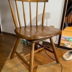 極美品　飛騨産業　回転椅子 ダイニングチェア 2脚セット　送料込み 2脚セット】［座面高43］ 回転チェア スタッキング