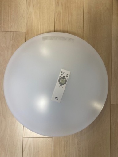 NEC製シーリングライト8畳用
