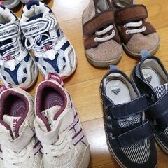 男の子　靴　キッズシューズ　14.5 15 16  18　おまけ　帽子の画像