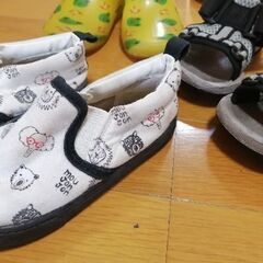 男の子　靴　キッズシューズ　14.5 15 16  18　おまけ　帽子の画像