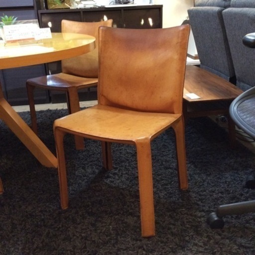 中古品 Cassina ixc.  キャブ アームレスチェア