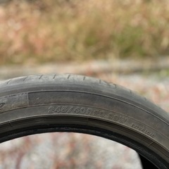245/40R20 RV02 バリ山　8分山