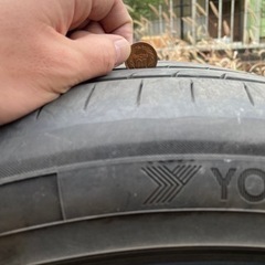 245/40R20 RV02 バリ山　8分山