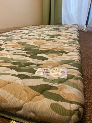 【中古美品】マニフレックス マニ・フトン カモ(シングル)