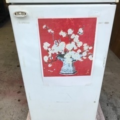 ミニ冷蔵庫の画像