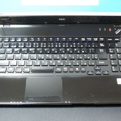 NEC LaVie ノートパソコンの画像