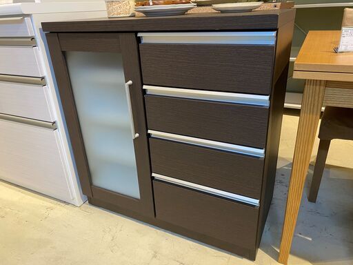 宇都宮でオシャレな家具を探すなら『オトワリバース！』ミドルレンジボード キッチン収納 収納棚 ブラウン 中古品