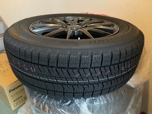 アルファード　ヴェルファイア　スタッドレスタイヤ　ホイール　ナット付き　4本セット　ブリジストン　225/60R17 ブリヂストン VRX2