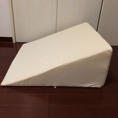 三角クッション 逆流性食道炎 枕 高反発 ベッド 介護 寝返り ...