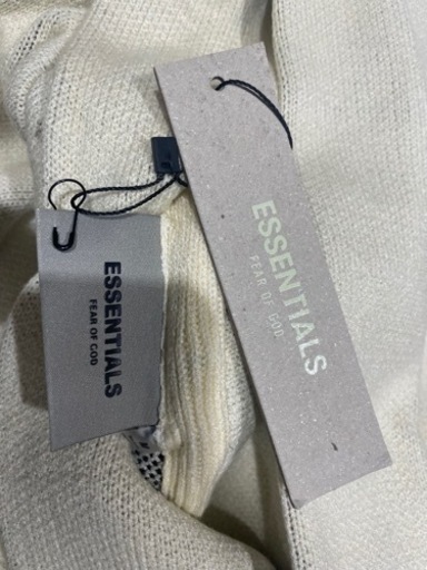 essentials ニットパーカホワイト