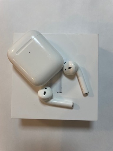 AirPods 第2世代　ワイヤレス充電 クリーニング済