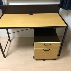 【取引中】机と棚