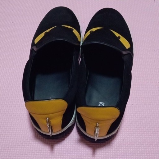 FENDI スリッポン