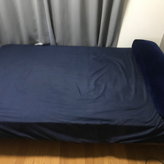 セミダブルベット　マットレスとベッドフレームの画像