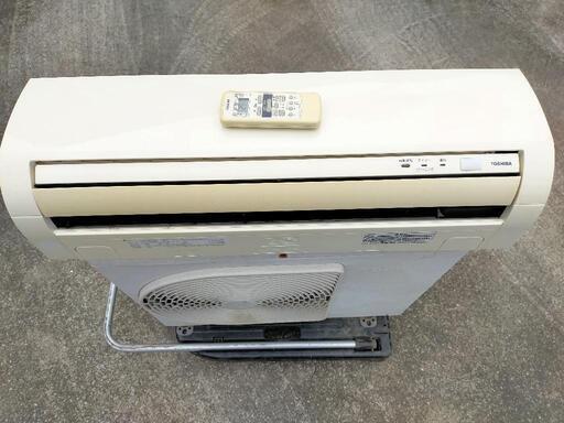 ☆取付費込み！東芝ルームエアコン2.2kw6畳用清掃済み 丁寧対応!!☆