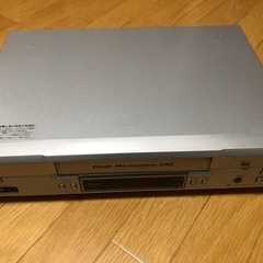 VHSビデオデッキ