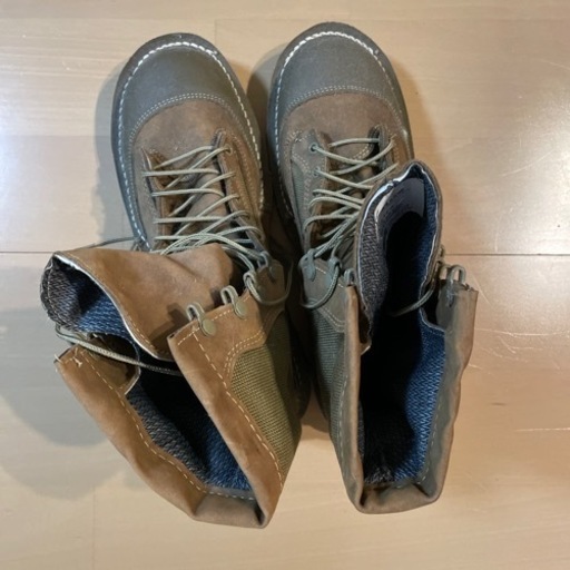軍靴