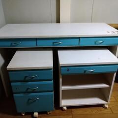 机(決まりました)