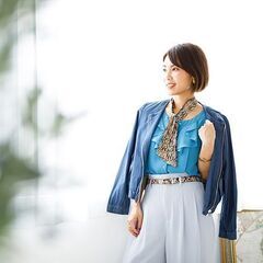 自然光スタジオでプロフィール写真撮影 - 地元のお店
