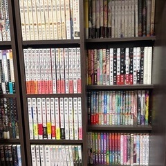 漫画まとめ売り、スライド本棚の画像