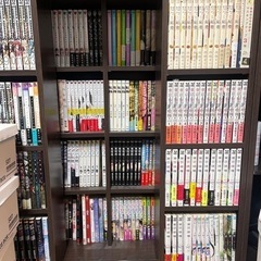 漫画まとめ売り、スライド本棚の画像