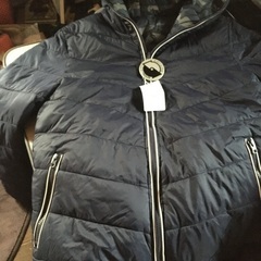 フルジップリバーシブル中綿ジャケットの画像