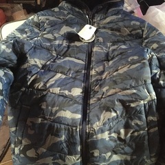 フルジップリバーシブル中綿ジャケットの画像