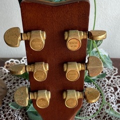 現在お話中です。ヤマハ　アコースティックギター　弦切れの画像