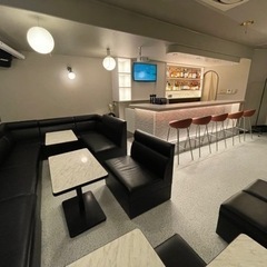 カラオケBARのスタッフ募集してます！の画像