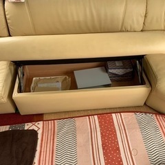 ソファーの画像