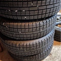 TOYOTIRES スタッドレス  
