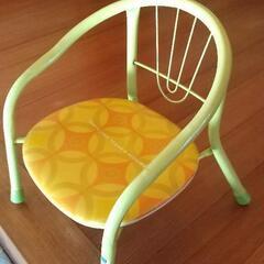 幼児用イスの画像