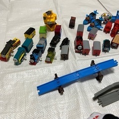 カプセルプラレール トーマスなどの画像