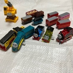 カプセルプラレール トーマスなどの画像