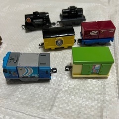 カプセルプラレール トーマスなどの画像