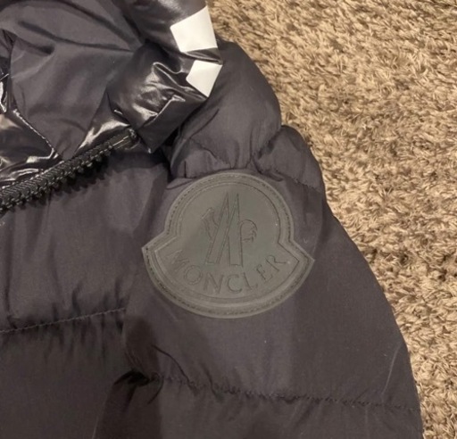 MONCLERダウンジャケット