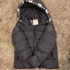 MONCLERダウンジャケット