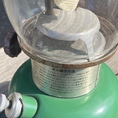 コールマン ランタン 200B カエル色 97年製？ 人気モデルの画像