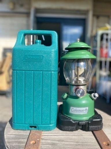 コールマン ランタン 200B カエル色 97年製？ 人気モデル