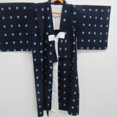 羽織（紺と水色の水玉模様）