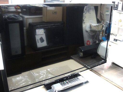 Panasonic VIERA ３２型液晶テレビ TH-L32C6　　１４３