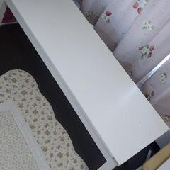 ★とてもステキな白いセンターテーブル★の画像