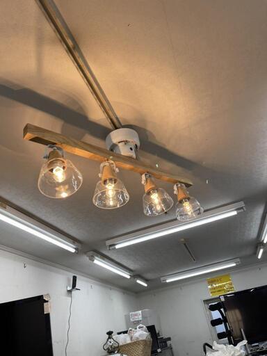 美品❗4灯LEDシーリングライト スポットライト ガラスシェード 定価・17,990円【安心の3ヶ月保証】自社配送時代引き可※現金、クレジット、スマホ決済対応※