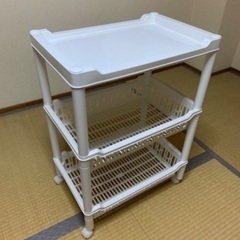 【12/11限定！中軽井沢駅半径1km以内送料込み】家具いろいろの画像