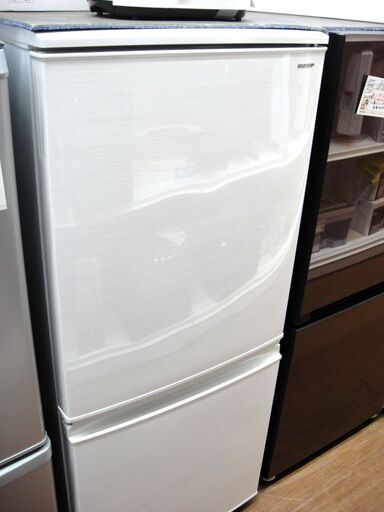 SHARP 137L 冷蔵庫 SJ-D14D　　１４３